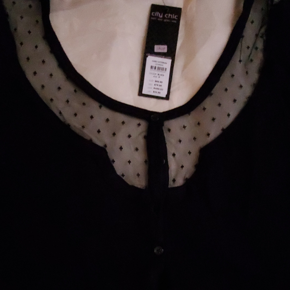 City Chic Victorian Cardi - Picture 2 of 3